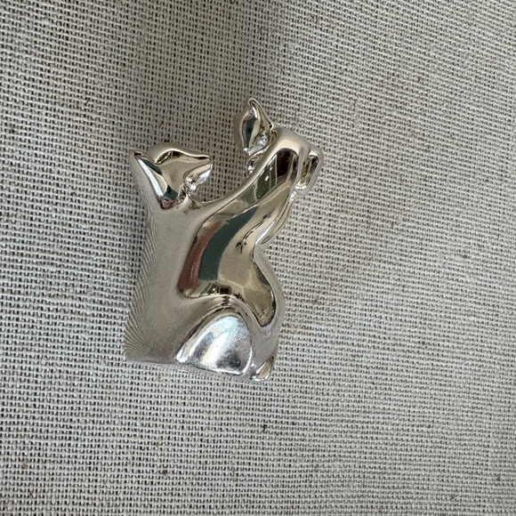 Jewelry - Silver Tone Mother and Baby Polar Bear Pendant